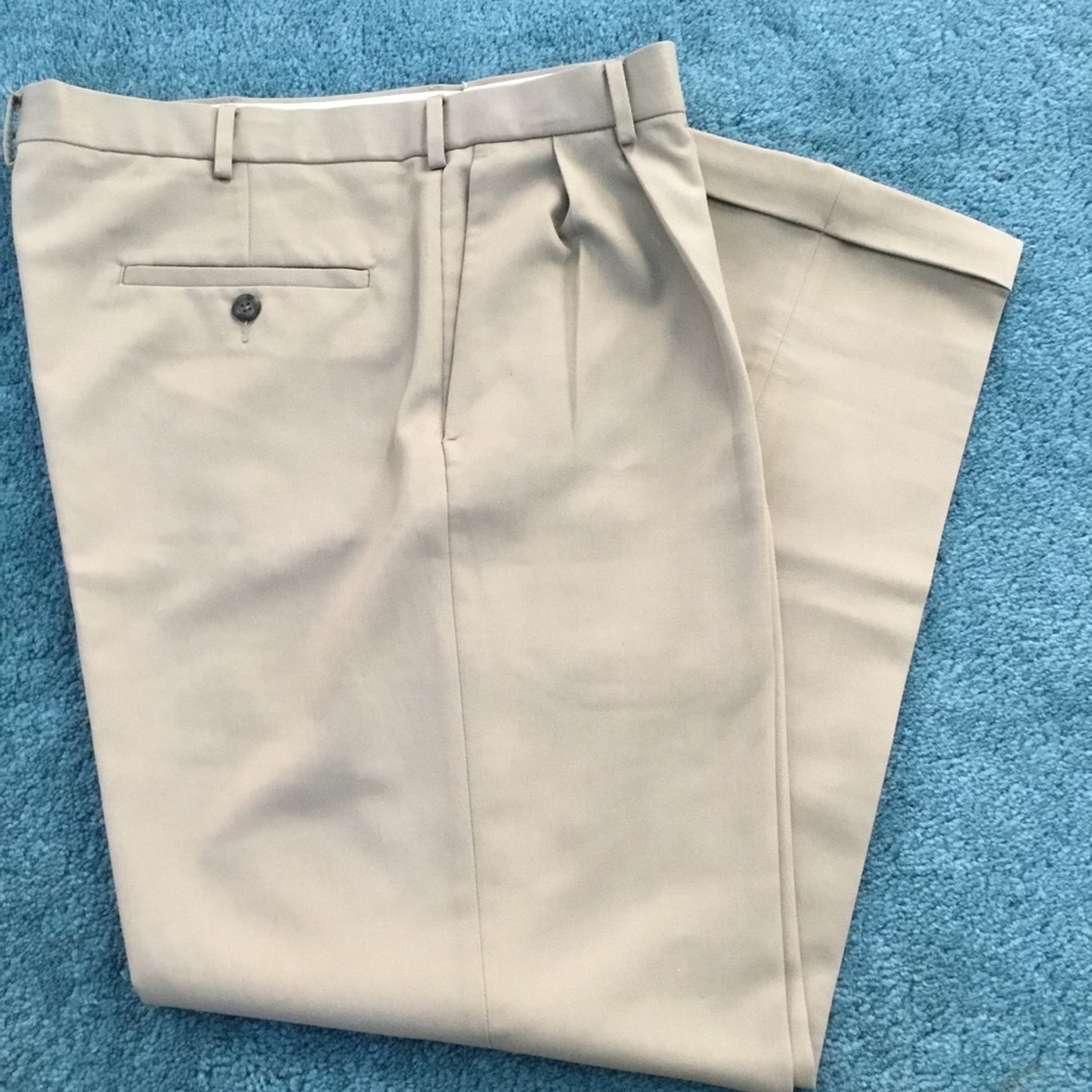 MENS Docker Khaki Pants